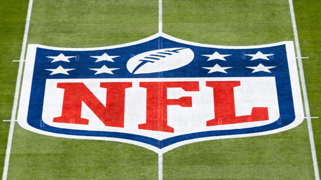 NFL informs clubs that COVID-19 outbreaks among unvaccinated 