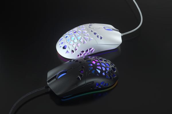 Review Marsback Zephyr Pro - Mouse games with a fan inside?