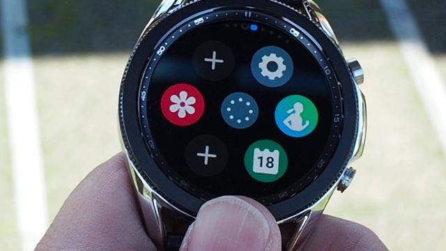 
 回転ベゼル復活の Galaxy Watch3 レビュー。日本ではECGを使えないのが残念