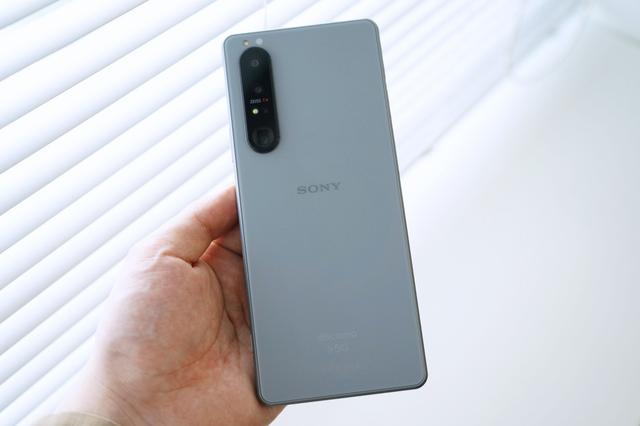 
 Xperia 1 III を ahamo で使う　端末購入補助で10万2960円に