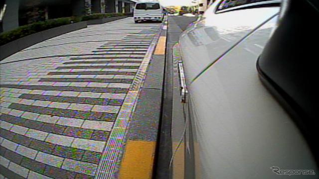 左折や縦列駐車の死角をカバー…3代目プリウス用サイドカメラキット発売 