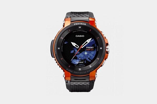 كاسيو تكشف عن ساعة G-Shock الذكية مع Wear OS 