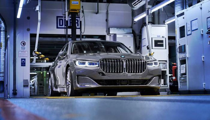 BMW Seven Series towards the third generation of self -leadership .. How?