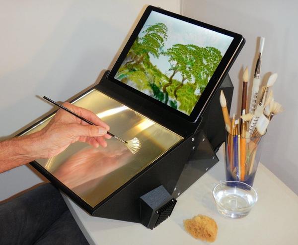 ニュース 筆を使ってiPadに絵が描ける？　特殊なペンタブを海外のアート系YouTuberが開発