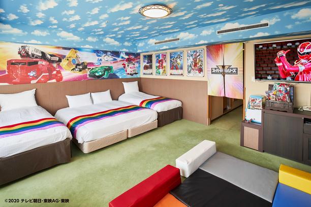 Tokyo Dome Hotel, "Kikai Sentai Zenkaiger Room" limited to one room per day. Zenkaiser welcomes you with an original message video