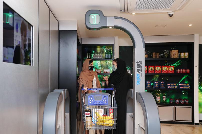 Etisalat offers fifth -generation technologies, artificial intelligence and the Internet of Things to enable the retail sector