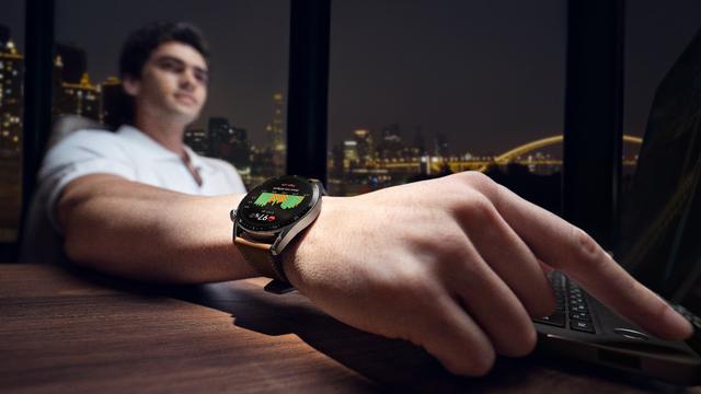 Best Smart Watch of 2021: HUAWEI Watch WATCH GT 3 Moonphase Collection II Steals the Spotlight 