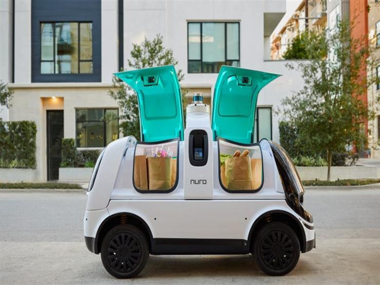 The development of a self -driving car to connect pizza to the homes in Texas