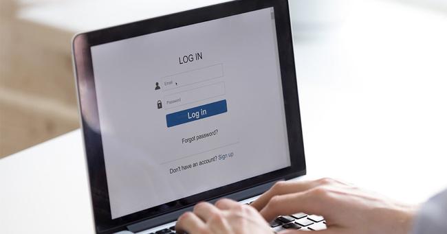 Multiple Google accounts,
How do you prevent confusion?