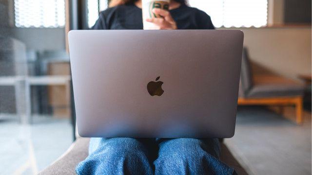 
   最新「MacBook Pro」が必要ない人の特徴