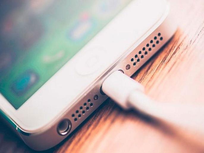 The European Union wants a common phone charger