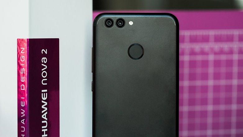 Mitkä ovat uuden Huawei Nova 2i -puhelimen edut ja haitat?