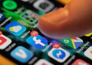 アップルがiPhoneのアプリ業者に新たな一撃、利用離れ必至か 