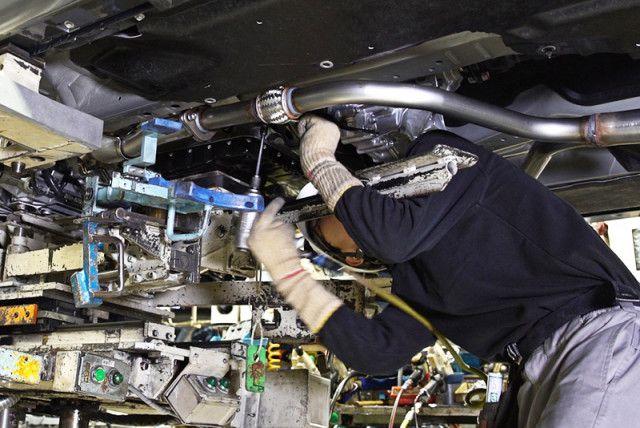 Everyone is easy to work.Effect of automation technology introduced by Nissan in the assembly process of vehicles | Newswitch by Nikkan Kogyo Shimbun