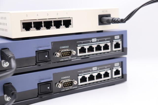 3 selections of network equipment!Explains the benefits of construction and how to choose