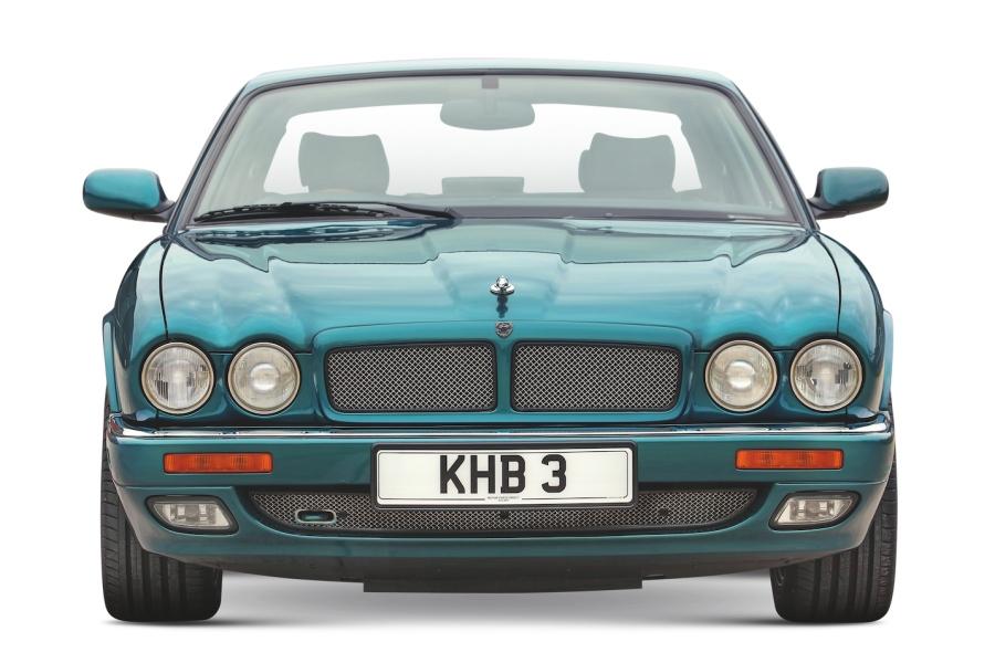 [Direct 6 or V8 is your choice] Jaguar XJR (X300 series) Surprising high -performance British version Classic Guide Part 2