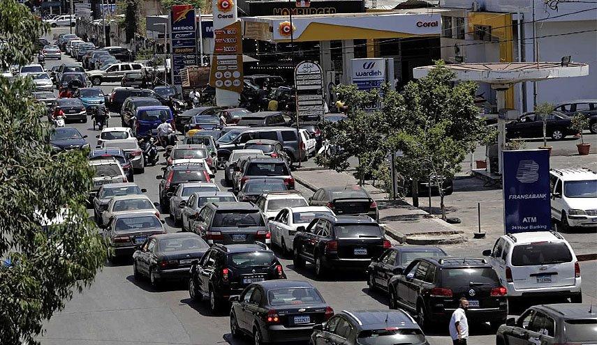 Crises are continuing .. The return of queues in front of fuel stations and oil monopoly