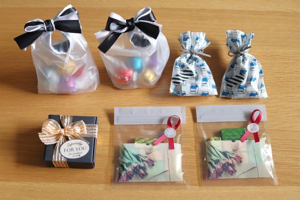 Valentine's wrapping idea!Easy fashionable with 100 uniform boxes and bags