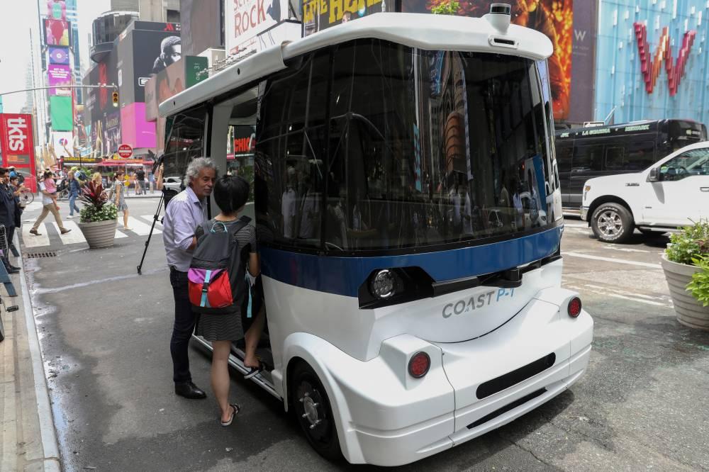 The self-driving truck industry is expanding. Tests on Texas roads