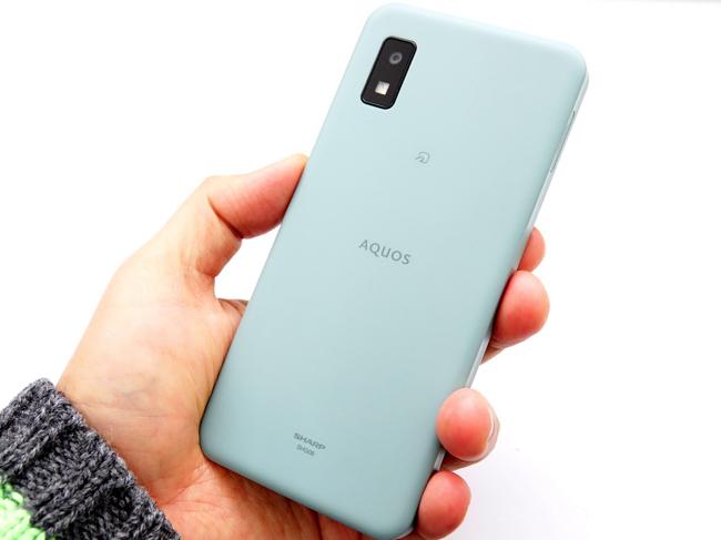 どこまで使える？2万円台前半で買えるシャープのエントリースマホ「AQUOS wish」 