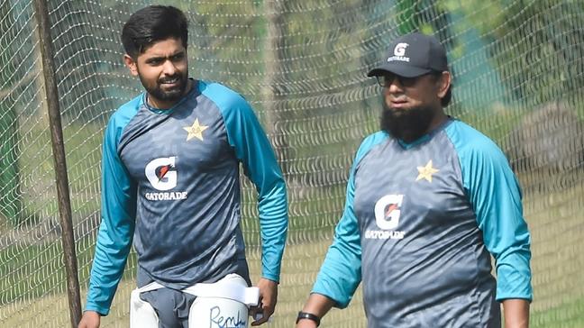 Saqlain to continue as Pakistan head coach; Tait appointed fast-bowling coach for 12 months