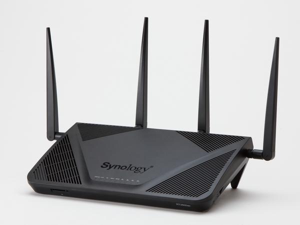 Review a Wi-Fi router with a function that has a high performance of VPN & NAS