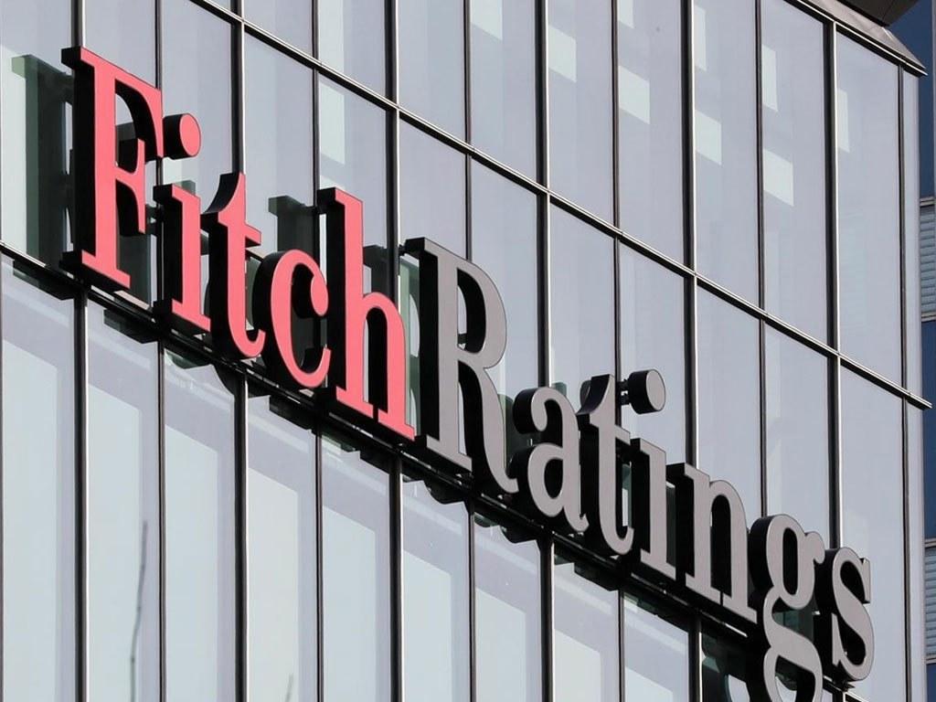 Fitch expects Pakistani rupee to weaken further in 2022