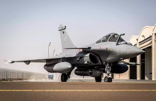 France intends to help UAE strengthen its defense system Air Force title=