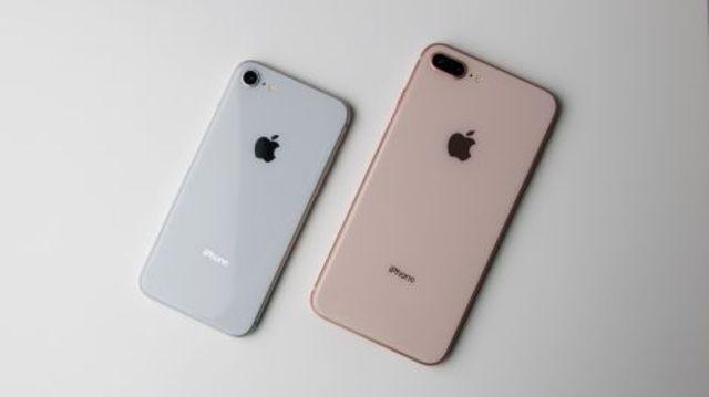 iPhone 8は完璧だが、「ちょっと退屈」かもしれない：『WIRED』US版レヴュー