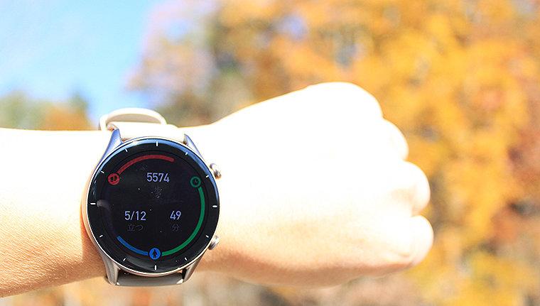 Smartwatch AMAZFIT GTR 2e is a multifunctional that doesn't seem to be 20,000 yen!Light battery and lightness for up to 45 days, pairing and data synchronization are fast and surprised