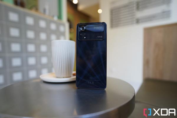 POCO X4 Pro Hands-On: Main camera and display punch way above its €299 price 