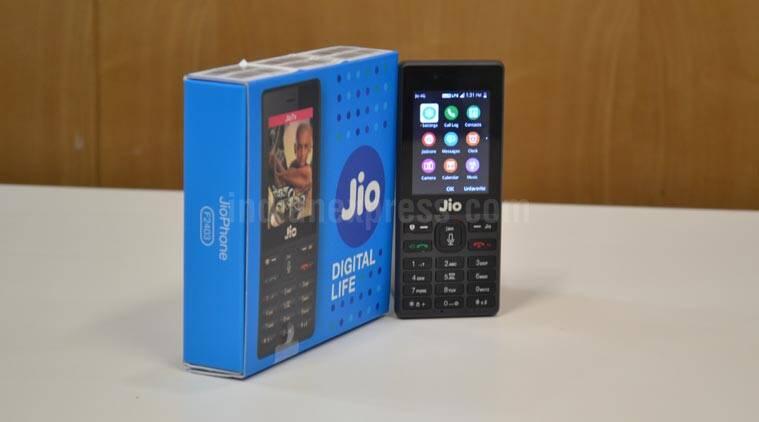 Airtel Karbonn 4G mobile vs Reliance JioPhone: Detailed look at terms and conditions 