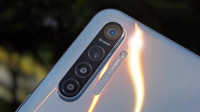 Realme XT Pro design leaks suggest another quad-camera beast 