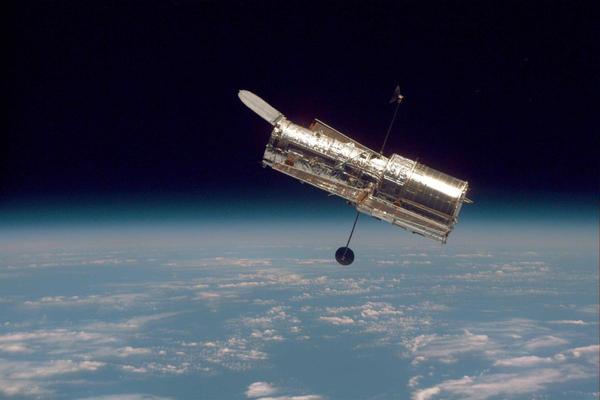 Hubble Space Telescope crashes, goes into safe mode, NASA reveals 