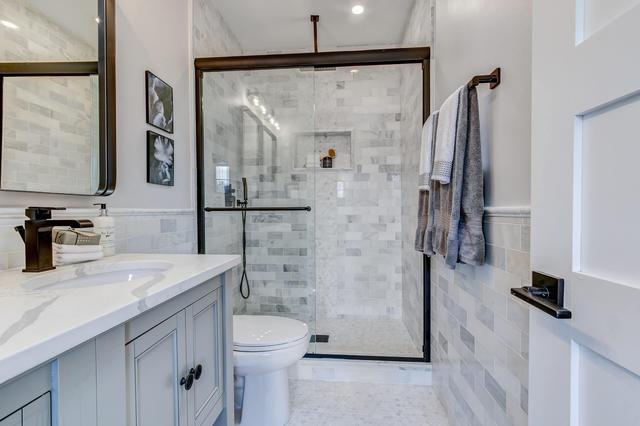 Thinking About Installing a Basement Bathroom? Here’s What You Need to Know 