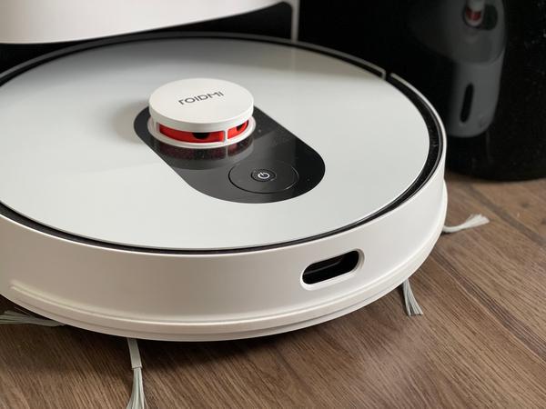 ROIDMI Eve Plus robot vacuum review: highly-effective without breaking the bank