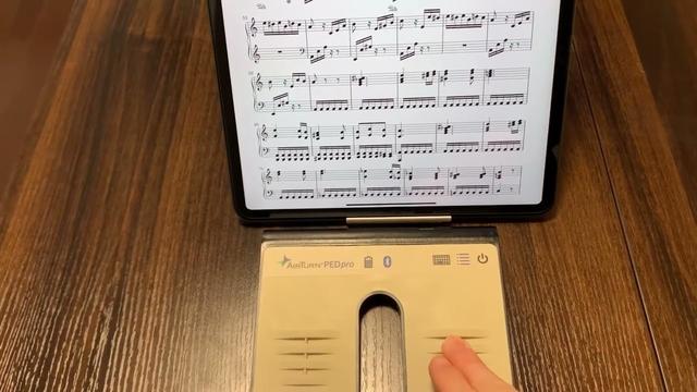 【レビュー】電子書籍や楽譜だけじゃない！AirTurn PEDproは仕事にも活躍