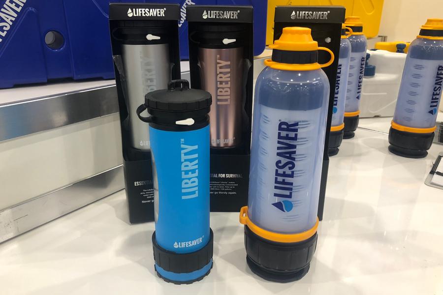  Traffic safety / disaster prevention Turn muddy water into drinking water. The portable water purification bottle "LIFE SAVER BOTTLE" adopted by the British Army is now available! Also for securing beverages in the event of a disaster.  [Disaster Prevention Industry Exhibition 2019]