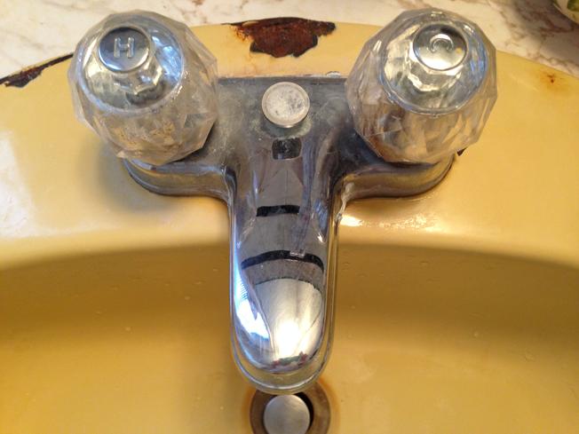 Old House Handyman | Leaky faucet gives way to a spiffy new replacement 