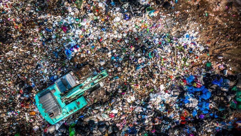 90 % of "plastic garbage" is a shock that only 100 companies are making ...