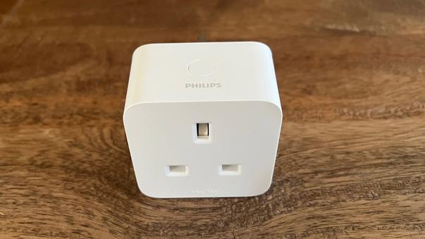 Innr Smart Plug review: A cheaper way for Philips Hue users to take control of their “dumb” lights 