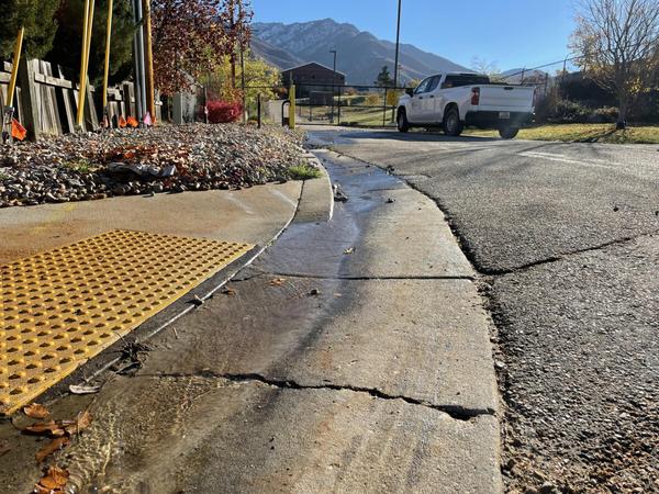 Weber Basin Water Conservancy District official says problem leak should be fixed in December | News, Sports, Jobs - Standard-Examiner 