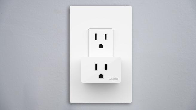 Wemo Smart Plug with Thread review: An affordable & fast HomeKit outlet