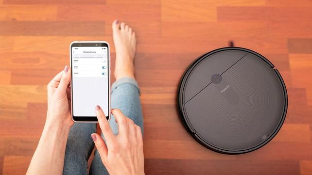 6 things to know before you buy a robot vacuum 