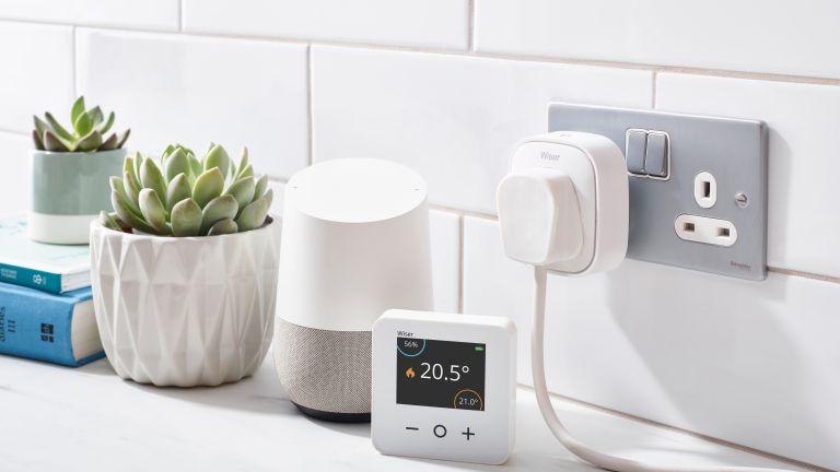 Best smart plug: control your appliances while you're out