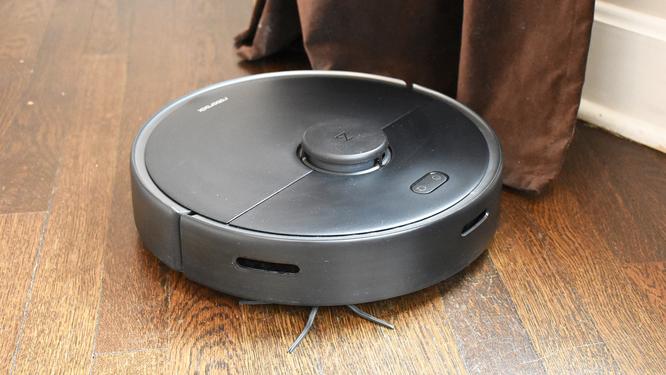 6 robot vacuum tips and tricks to keep your home spotless