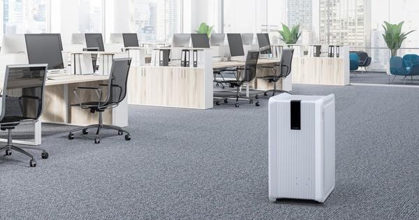 Iris Ohyama, a large air purifier that purifies up to 70 tatami air with one unit