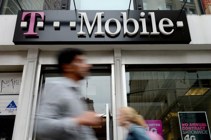A new T-Mobile hack exposed private customer information