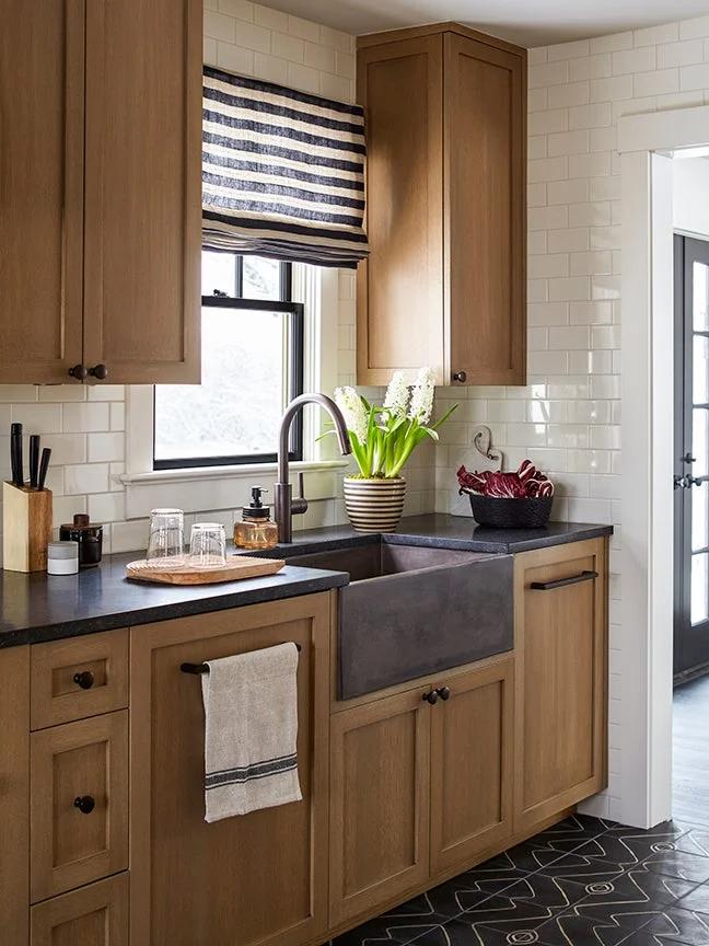 Designers and DIYers Dish on the Best Farmhouse Sinks From Their Own Kitchen Renos 