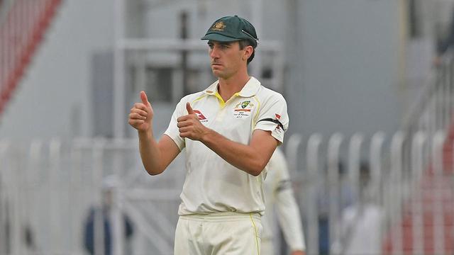 Light relief finally here for female cricket fans at Basin Reserve 